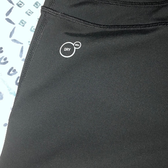 Puma shorts - Picture 4 of 5